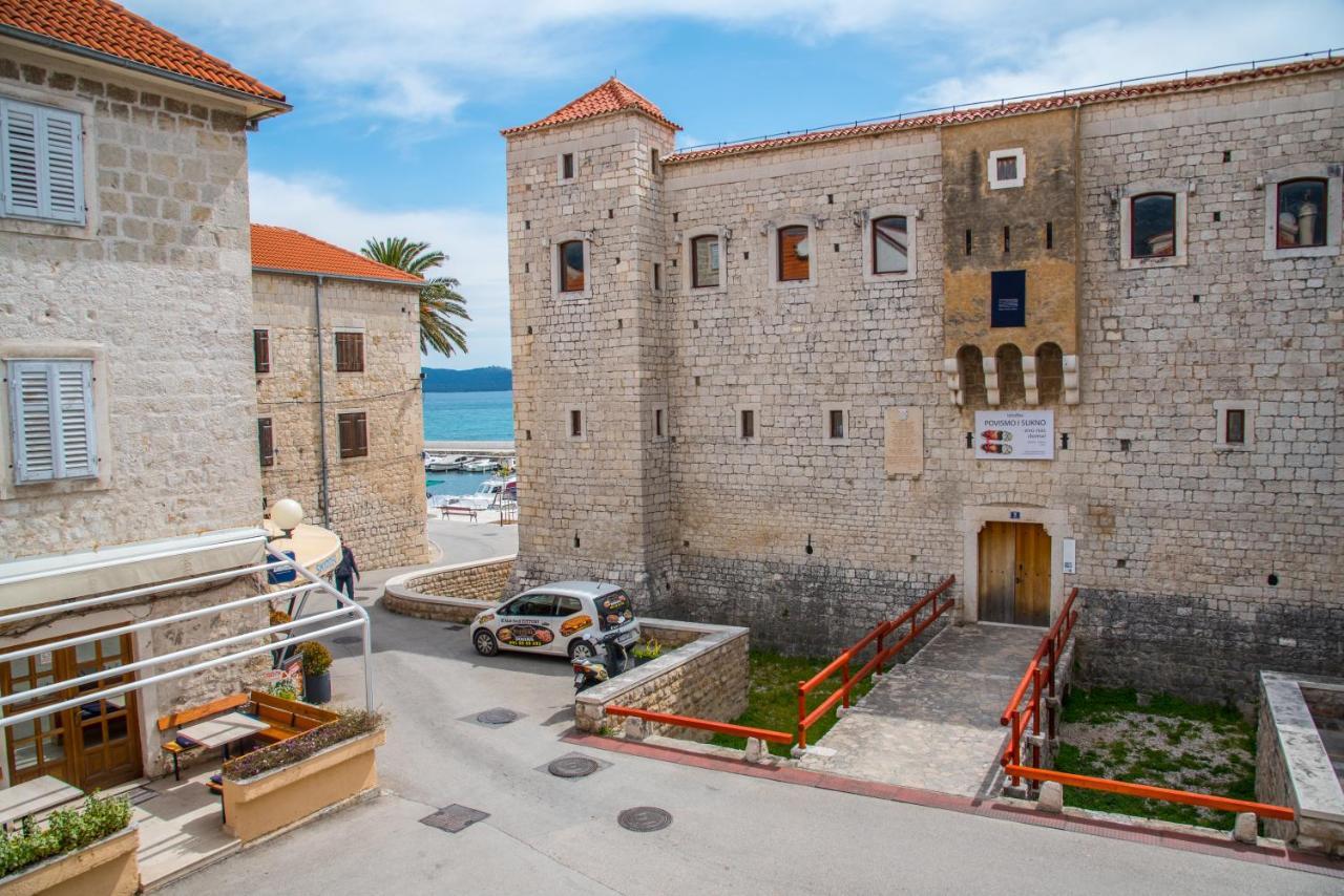 Heritage Villa Vitturi Sea View Kaštela Eksteriør bilde
