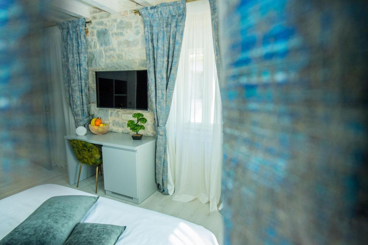 Heritage Villa Vitturi Sea View Kaštela Eksteriør bilde