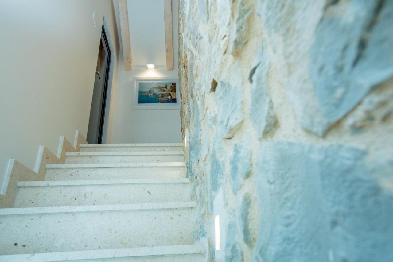 Heritage Villa Vitturi Sea View Kaštela Eksteriør bilde